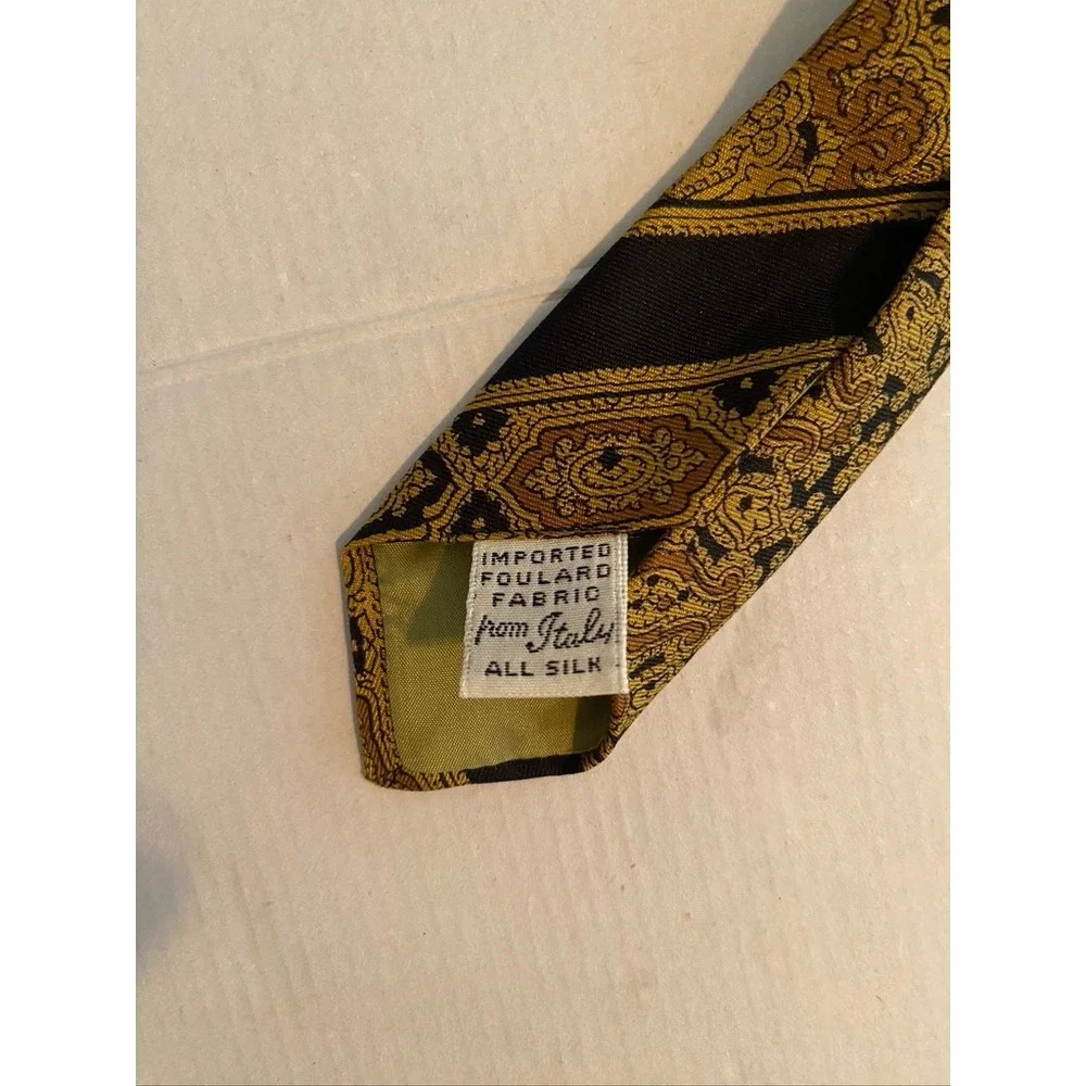Vintage The Broadway by Di Mario Silk Tie Ornate Gold Black Italian Foulard